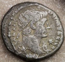 Pièce de monnaie en argent de l'empereur Trajan, tétradrachme, Empire romain antique, revers Sérapis, 115.