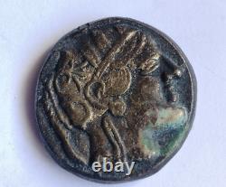 Tétradrachme d'Attique Athènes, une ancienne pièce d'argent grecque représentant la chouette d'Athéna, 440-404 av. J.-C.